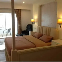 Отель Jomtien Little Mango Guesthouse 2* Люкс с различными типами кроватей