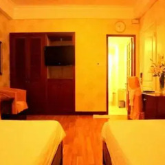 M&M Hotel 2* Улучшенный номер с различными типами кроватей фото 3