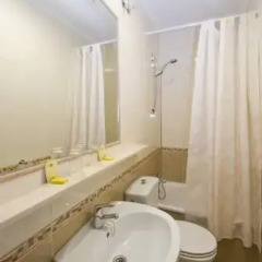 Отель Hostal Edreira Стандартный номер с различными типами кроватей фото 7