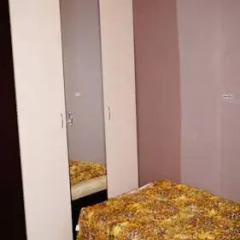 Sweet Home Hostel Стандартный номер 2 отдельными кровати (общая ванная комната)