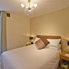 Отель The May Garland Inn 3* Стандартный номер с различными типами кроватей фото 2