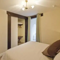 Отель The May Garland Inn 3* Стандартный номер с различными типами кроватей фото 4