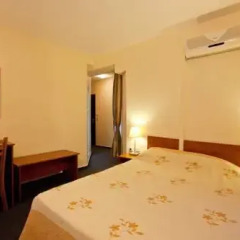 Hotel Cheap 2* Стандартный номер с двуспальной кроватью фото 10