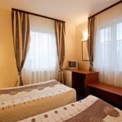 Hotel Cheap 2* Стандартный номер с двуспальной кроватью фото 9