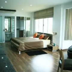 Апартаменты 101 Sukhumvit 22 Service Apartment Улучшенная студия