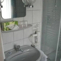 Hotel Leineturm 3* Стандартный номер фото 2