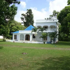 Отель By The Sea Vacation Home And Villa 3* Люкс с различными типами кроватей