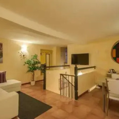 Отель Rome King Suite Апартаменты с 2 отдельными кроватями