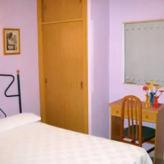 Отель Hostal Residencia Fernandez Стандартный номер с различными типами кроватей фото 6
