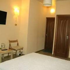 Hotel Makarenko 2* Стандартный номер с различными типами кроватей фото 3