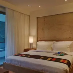 Отель Pearl of Naithon Апартаменты с двуспальной кроватью фото 16