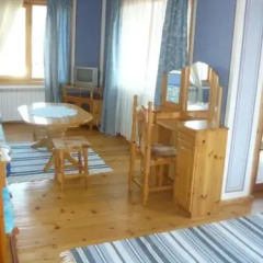 Отель Guest House Edelweiss 2* Полулюкс с различными типами кроватей фото 3