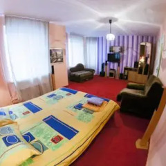 Гостиница Kinghouse Семейный номер Эконом разные типы кроватей фото 6