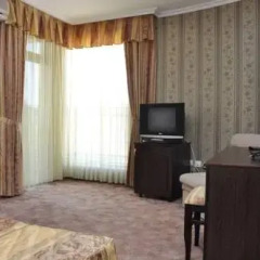 Family Hotel Imperial 2* Стандартный номер с двуспальной кроватью фото 15