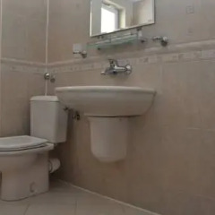 Family Hotel Imperial 2* Стандартный номер с двуспальной кроватью фото 8