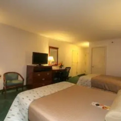 Clarion Hotel Conference Center 3* Стандартный номер фото 6