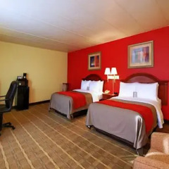 Отель Comfort Inn University Center 2* Стандартный номер с различными типами кроватей фото 4