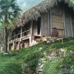 Отель H'mong Mountain Retreat 2* Бунгало с различными типами кроватей фото 4