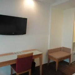 Отель Hilton Garden Inn Singapore Serangoon 4* Номер категории Премиум с различными типами кроватей фото 7
