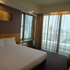 Отель Hilton Garden Inn Singapore Serangoon 4* Номер категории Премиум с различными типами кроватей фото 12