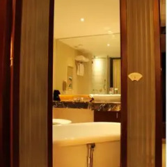 Gulangwan Hotel 5* Представительский номер с различными типами кроватей фото 4