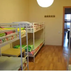 Central Hostel Кровать в общем номере двухъярусные кровати