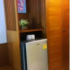 Отель Rojjana Residence 2* Стандартный номер двуспальная кровать фото 23