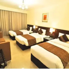 Phoenicia Hotel 2* Стандартный номер с различными типами кроватей