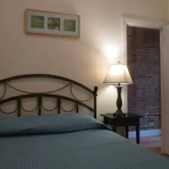 Апартаменты Uptown Madison Deluxe Апартаменты с различными типами кроватей фото 17