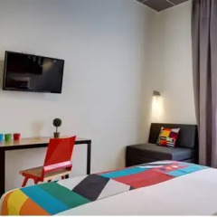 Отель COLORS Central Ladadika 3* Представительский номер с различными типами кроватей фото 11