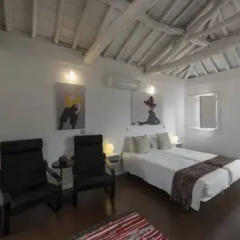 Отель Fine Arts Guesthouse 4* Стандартный номер с 2 отдельными кроватями фото 12