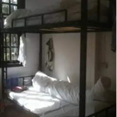 Отель Sapa Backpackers Кровать в общем номере фото 2