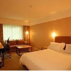 Shanghai Rich Garden Hotel 3* Стандартный номер с различными типами кроватей