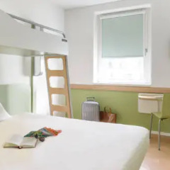 Отель ibis budget Zurich City West Стандартный номер с различными типами кроватей фото 6