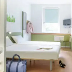 Отель ibis budget Zurich City West Стандартный номер с различными типами кроватей фото 5