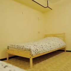 Хостел Fine O Clock Кровати в общем номере с двухъярусными кроватями