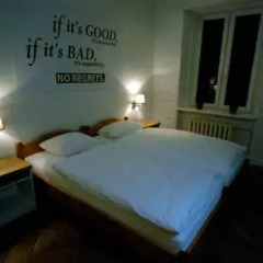 Hostel Chmielna 5 Стандартный номер с 2 отдельными кроватями (общая ванная комната) фото 8