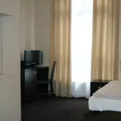 Hotel Saks Berlin 2* Стандартный номер с различными типами кроватей