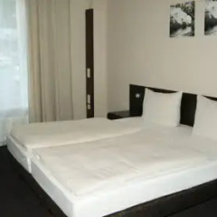 Hotel Saks Berlin 2* Номер Комфорт с двуспальной кроватью фото 4