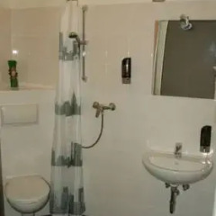 Hotel Saks Berlin 2* Стандартный номер с различными типами кроватей фото 4