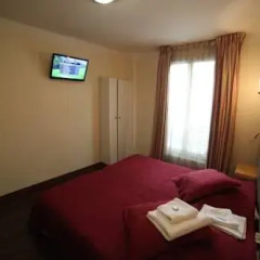 Hotel de France 2* Стандартный номер с двуспальной кроватью фото 8
