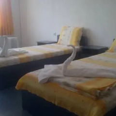 Отель Adele Guest House Стандартный номер фото 7