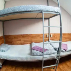 Отель Жилые помещения Commune Кровать в общем номере