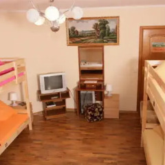 Hostel Akteon Lindros Kaliningrad Кровать в женском общем номере с двухъярусными кроватями фото 4