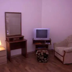 Hostel Akteon Lindros Kaliningrad Кровать в женском общем номере с двухъярусными кроватями фото 3