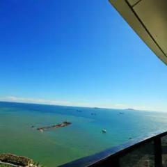 Апартаменты Sanya Skyview Luxury Apartment Стандартный номер с различными типами кроватей фото 14