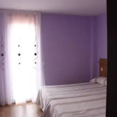 Отель Hostal Restaurante El Silo Стандартный номер с различными типами кроватей