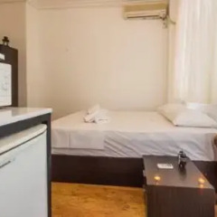 Manon Hostel Galata Студия разные типы кроватей фото 20