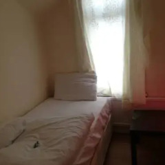 Отель Lathom Cottage Стандартный номер