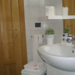 Отель Prati Special Guest Rome Centre Rooms Стандартный номер с двуспальной кроватью (общая ванная комната) фото 6
